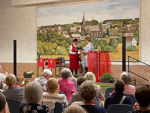 kfd-Dekanat Kirchen Nachbericht Kabarettabend